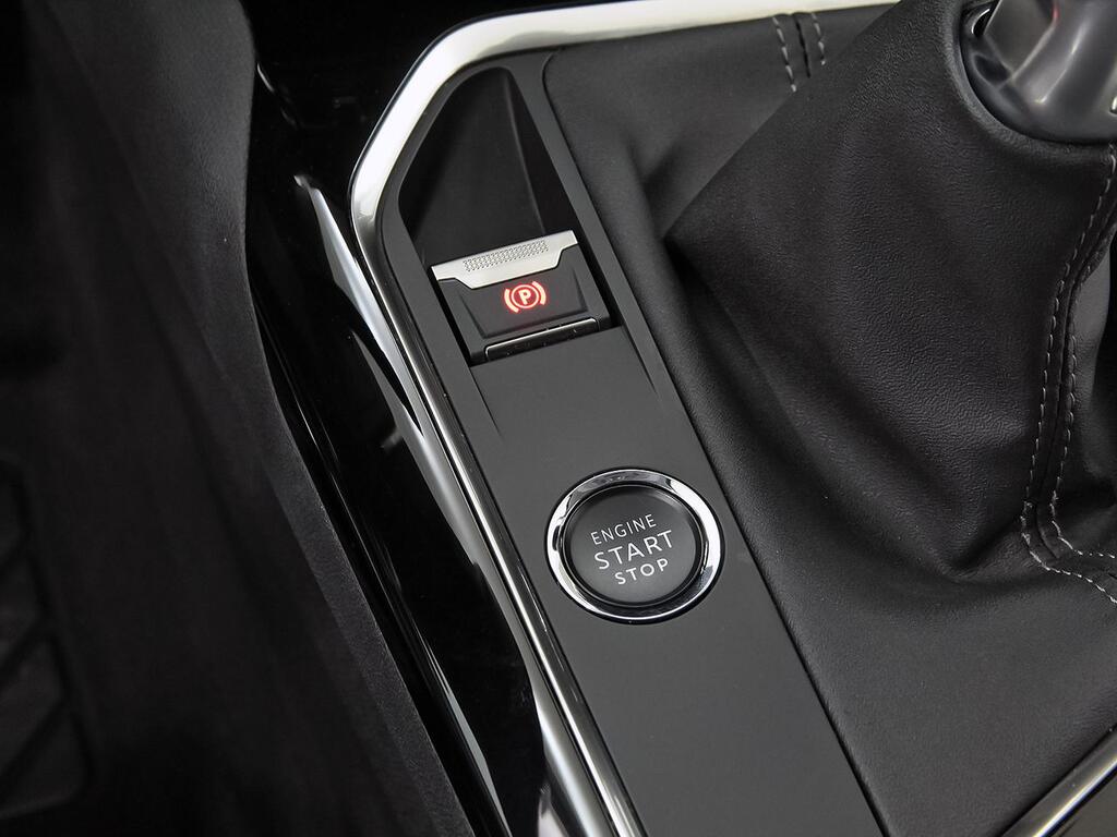 Peugeot 3008 1.5 BlueHDi 96kW (130CV) S&S Allure 30