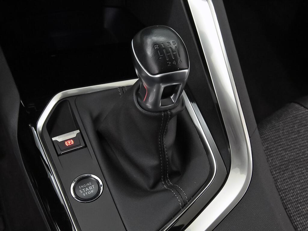 Peugeot 3008 1.5 BlueHDi 96kW (130CV) S&S Allure 31