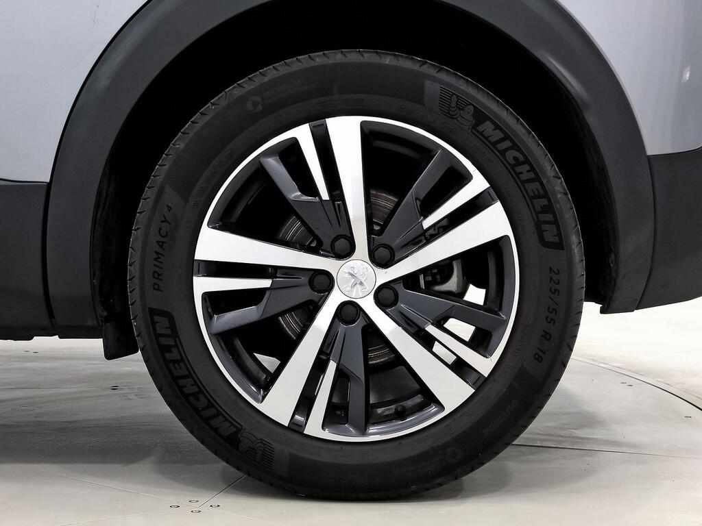 Peugeot 3008 1.5 BlueHDi 96kW (130CV) S&S Allure 11