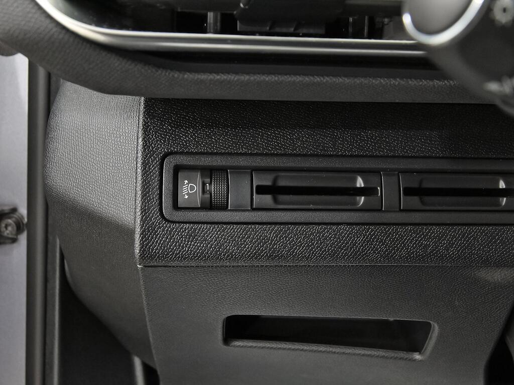 Peugeot 3008 1.5 BlueHDi 96kW (130CV) S&S Allure 14