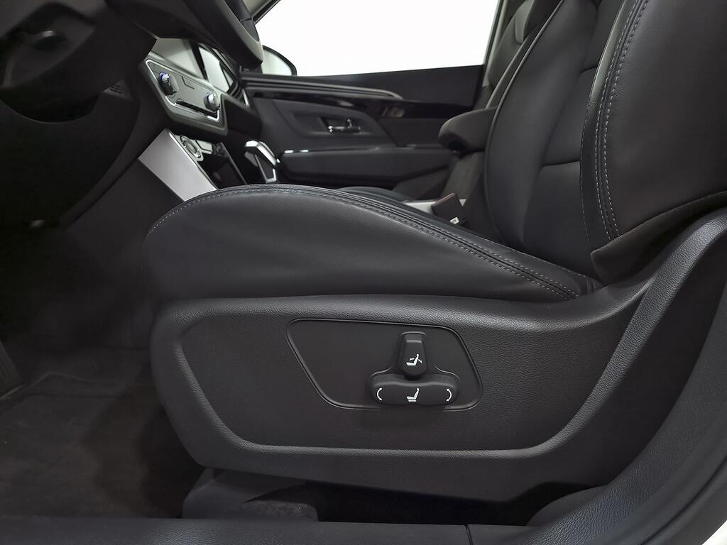 KGM Korando G15T Limited 4x4 Auto 31