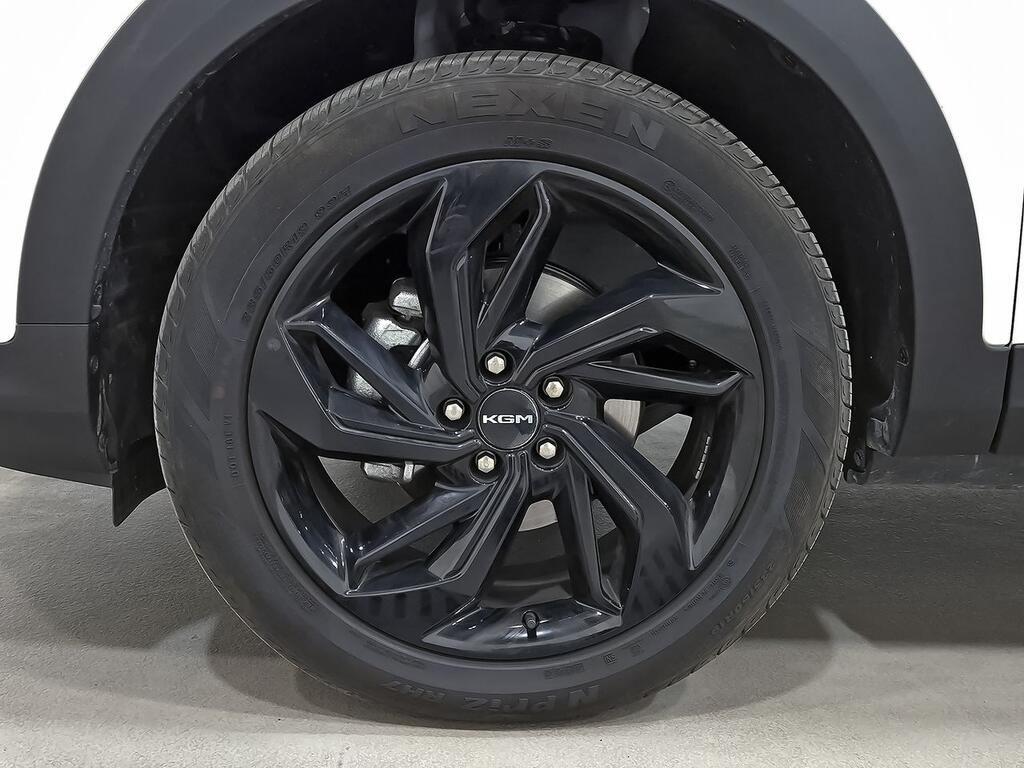 KGM Korando G15T Limited 4x4 Auto 11