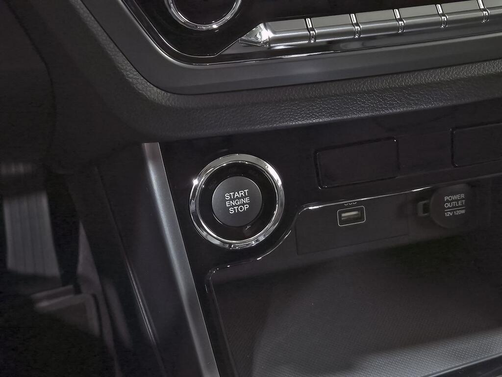 KGM Korando G15T Limited 4x4 Auto 28