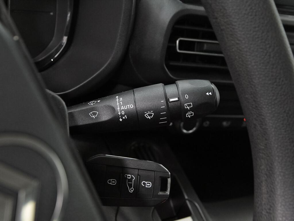 Citroën Berlingo Talla M BlueHDi 100 S&S PLUS 18