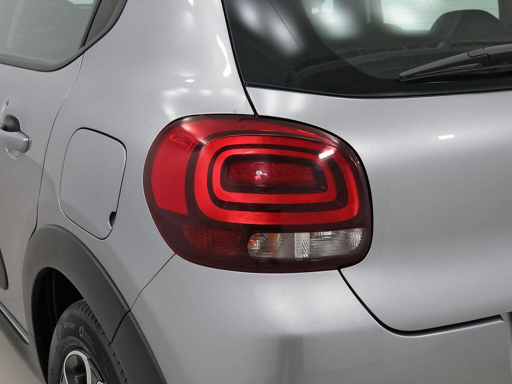 Citroën C3 PureTech 60KW (83CV) Feel 26
