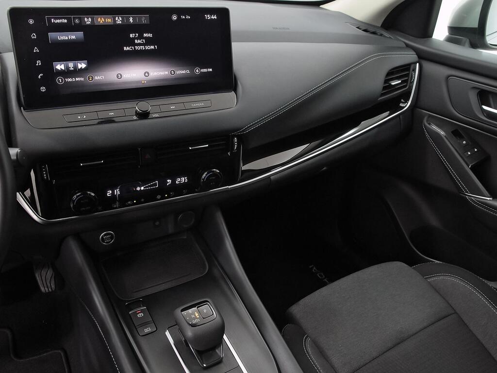 Nissan Qashqai DIG-T 116kW Xtronic N-Connecta 11