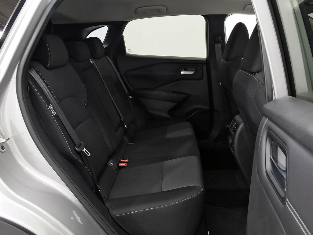 Nissan Qashqai DIG-T 116kW Xtronic N-Connecta 8