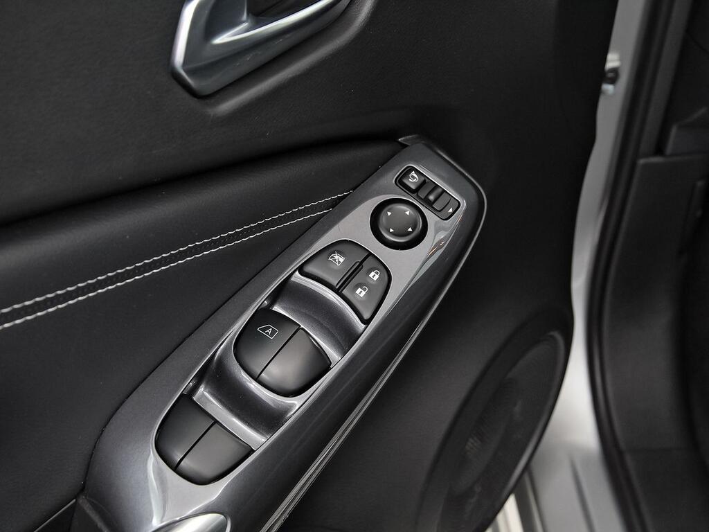 Nissan Juke DIG-T 84 kW (114 CV) DCT 7V N-Connecta 11