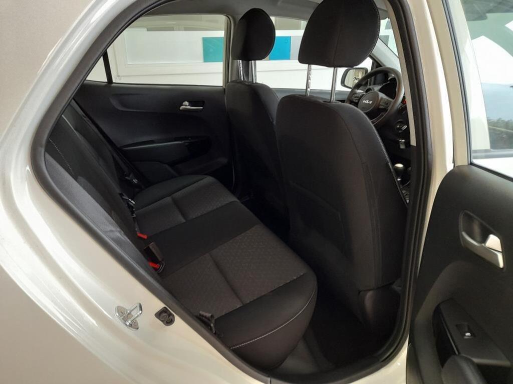 Kia Picanto 1.0 DPi 49kW (67CV) Concept Pack Comfort 11