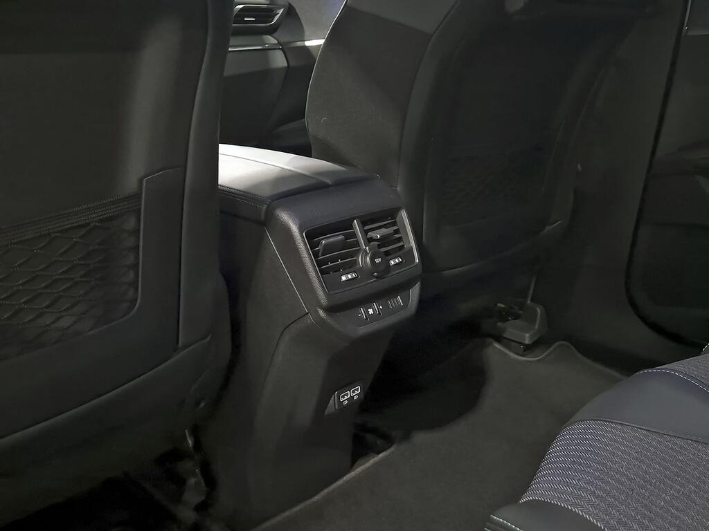 Peugeot 5008 1.5 BlueHDi 96kW S&S Allure Pack EAT8 34