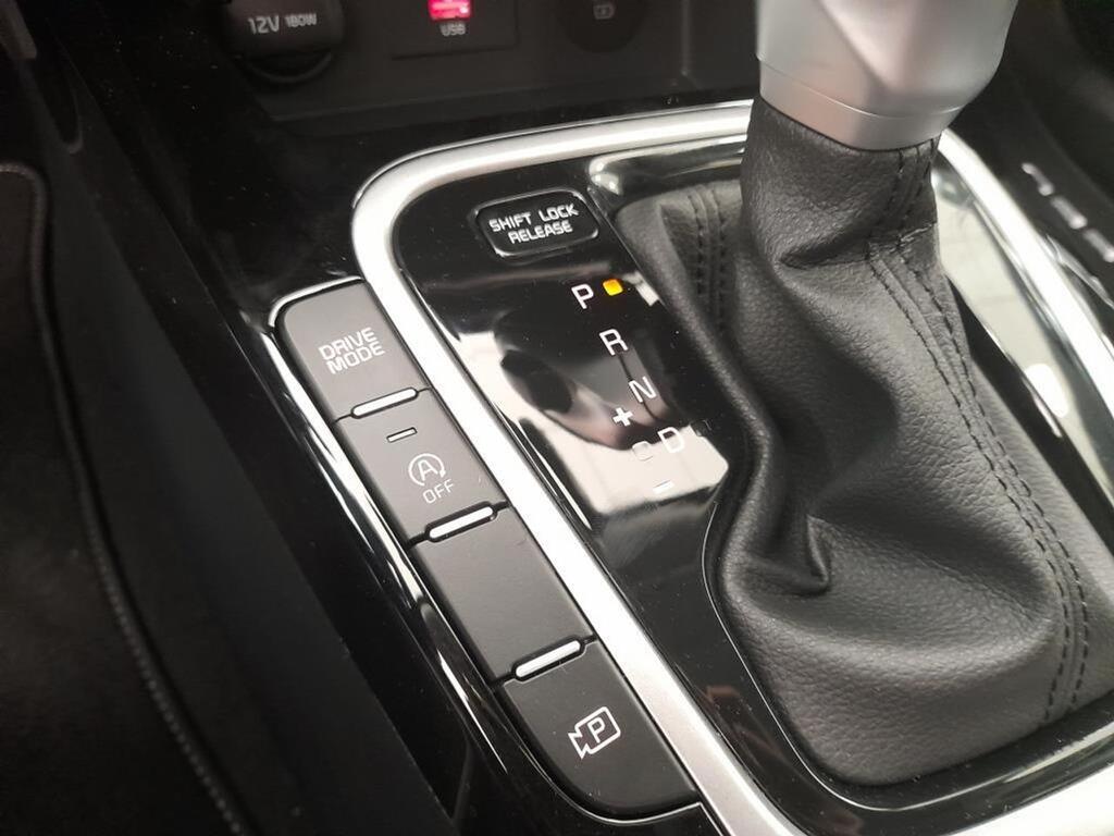 Kia Ceed 1.6 MHEV 100kW (136CV) Tech DCT 21