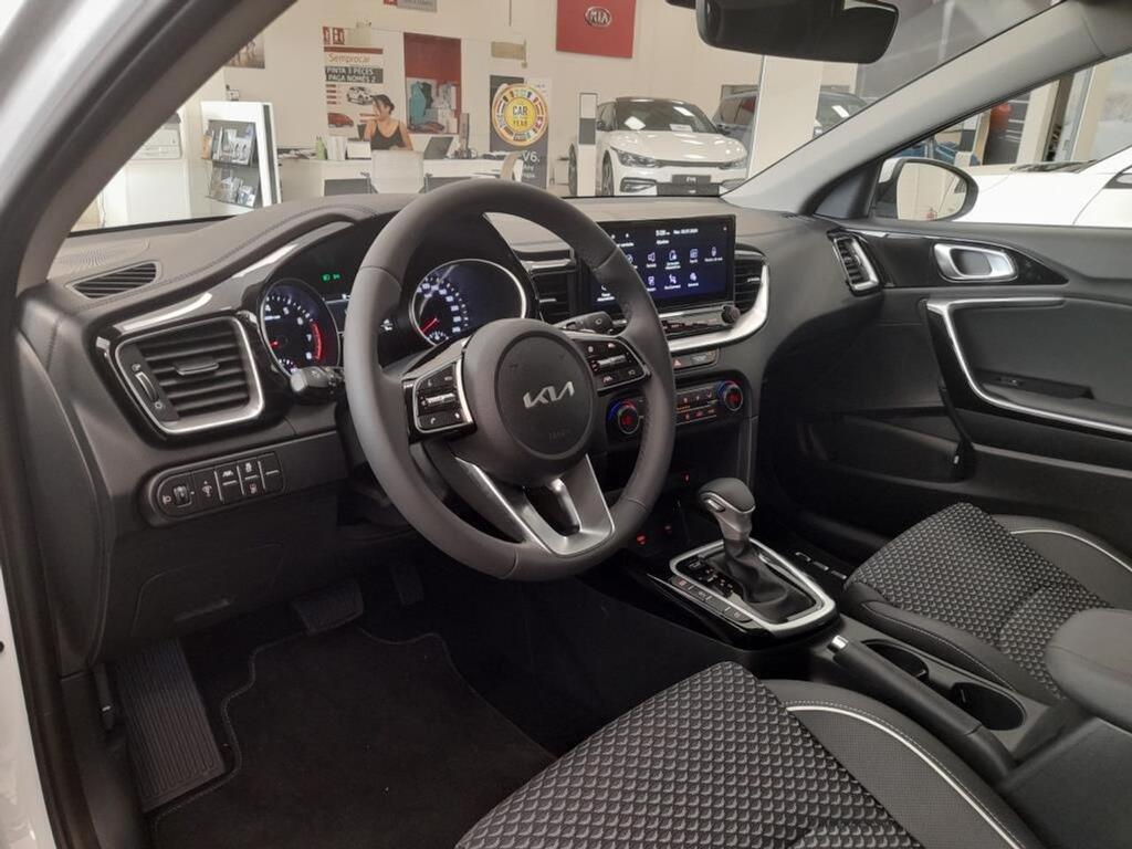 Kia Ceed 1.6 MHEV 100kW (136CV) Tech DCT 22