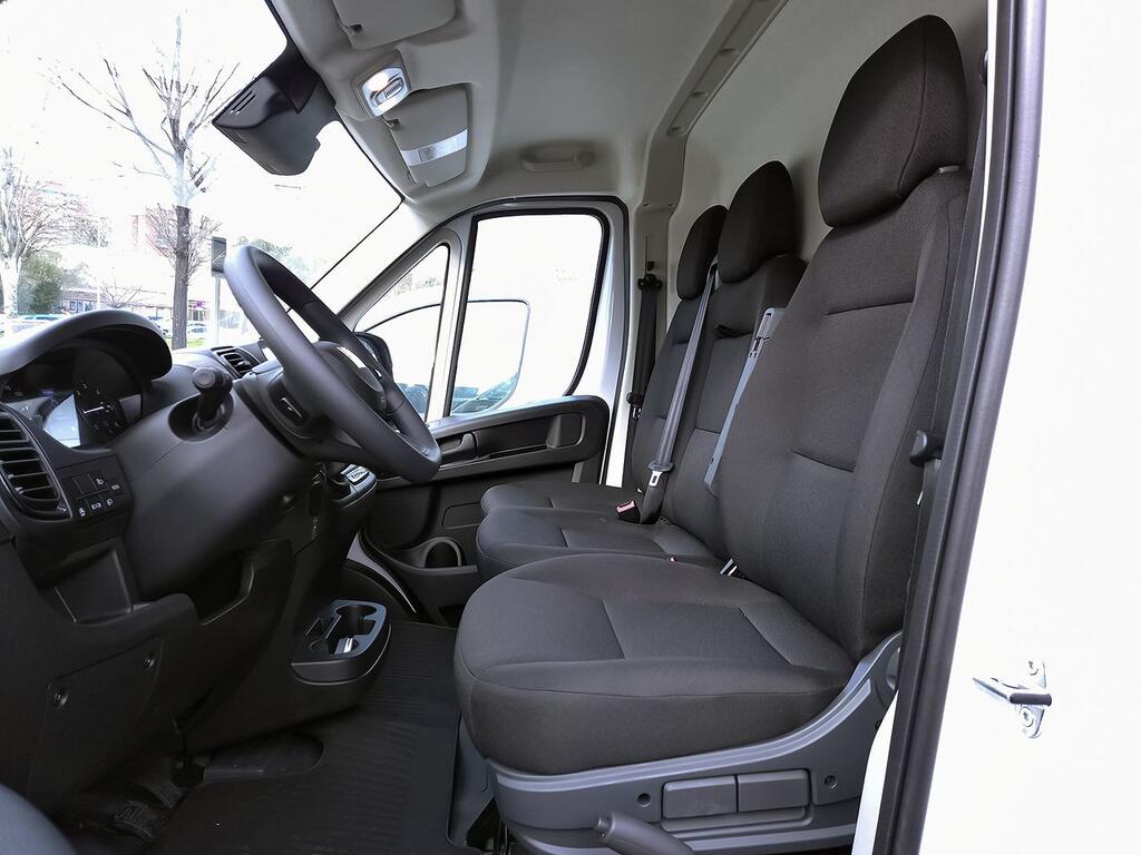 Fiat Ducato 2.2 BLUEHDI 140CV 33 L2H2 4P 8