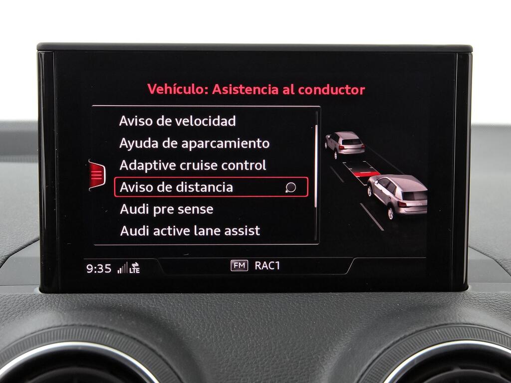 Audi Q2 Black Line 35 TDI 110kW (150CV) S tronic 27