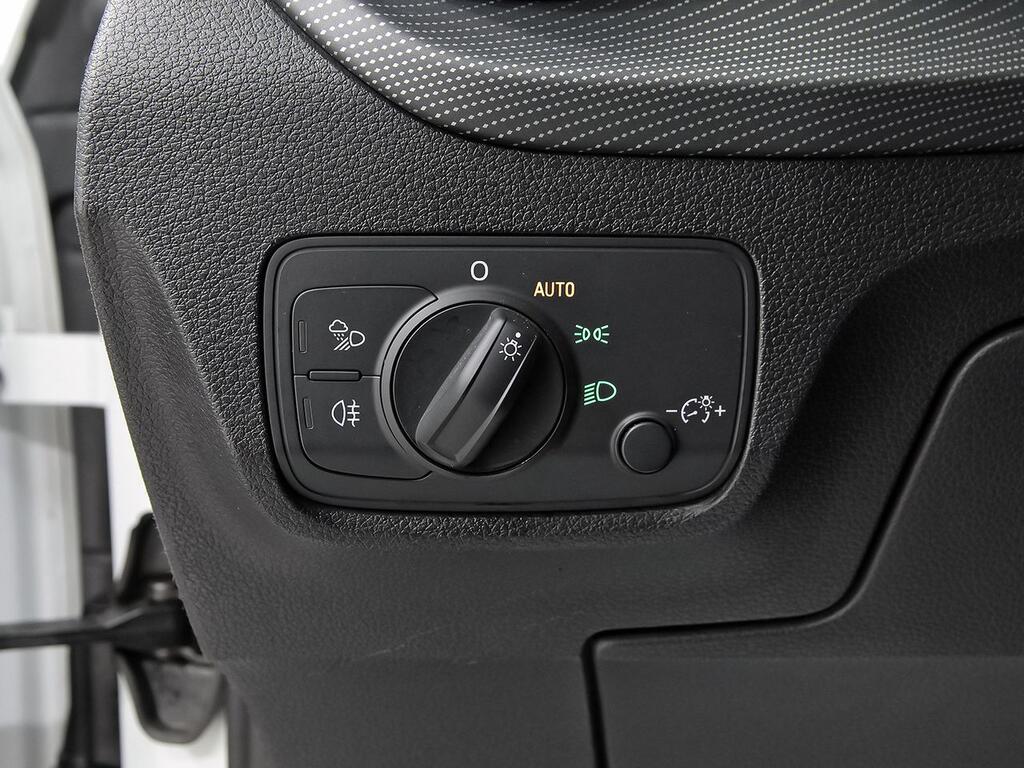 Audi Q2 Black Line 35 TDI 110kW (150CV) S tronic 14