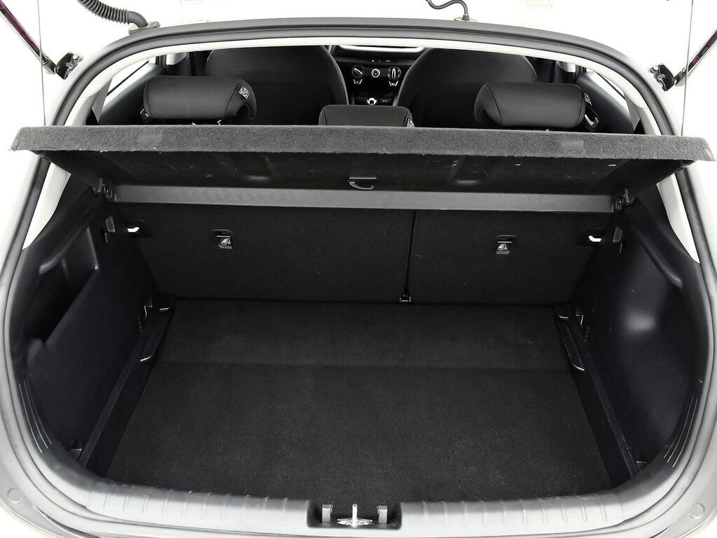 Kia Stonic 1.2 DPi 62kW (84CV) Concept 9