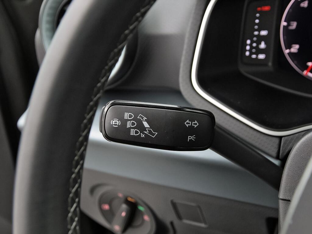 Seat Arona 1.0 TSI 85kW (115CV) Xperience 13