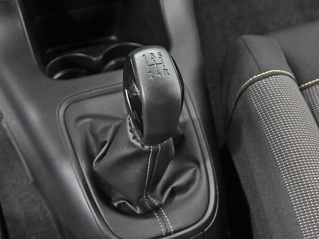 Citroën C3 Origin PureTech 60KW (83CV) Plus 28