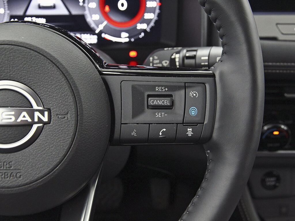 Nissan X-Trail 7pl 1.5 e-4ORCE 158kW 4x4 A/T Tekna 19