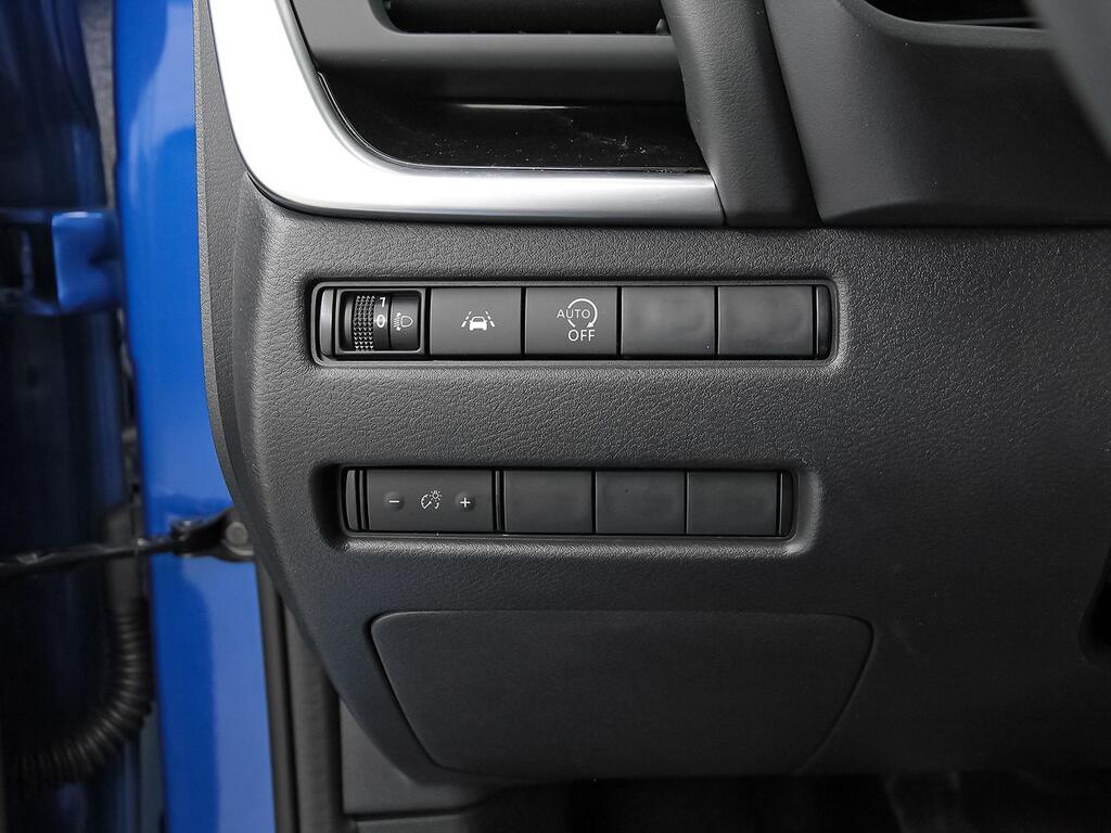 Nissan Qashqai DIG-T 103kW N-Connecta 12