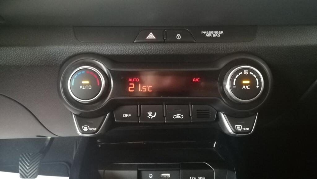 Kia Stonic 1.0 T-GDi 88kW (120CV) Drive Eco-Dynam 21