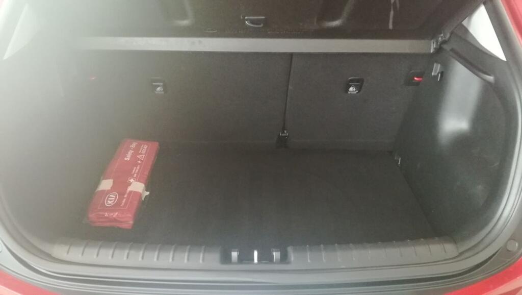 Kia Stonic 1.0 T-GDi 88kW (120CV) Drive Eco-Dynam 9