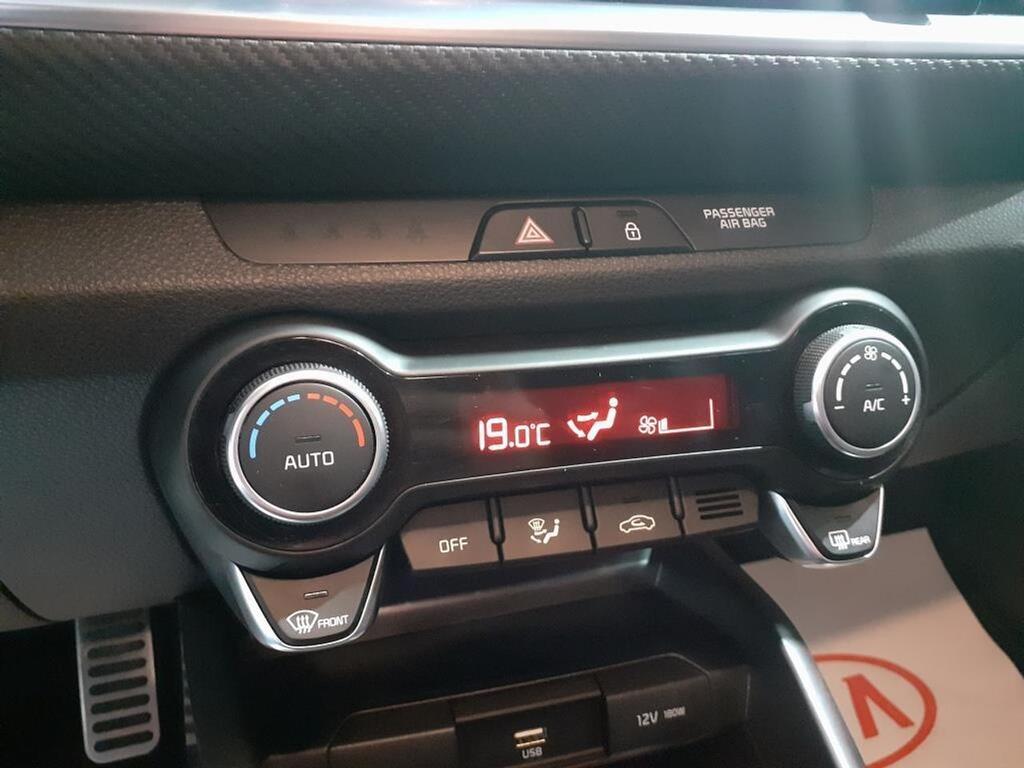 Kia Stonic 1.0 T-GDi 88kW (120CV) MHEV iMT GT Line 21