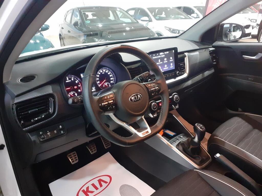Kia Stonic 1.0 T-GDi 88kW (120CV) MHEV iMT GT Line 23