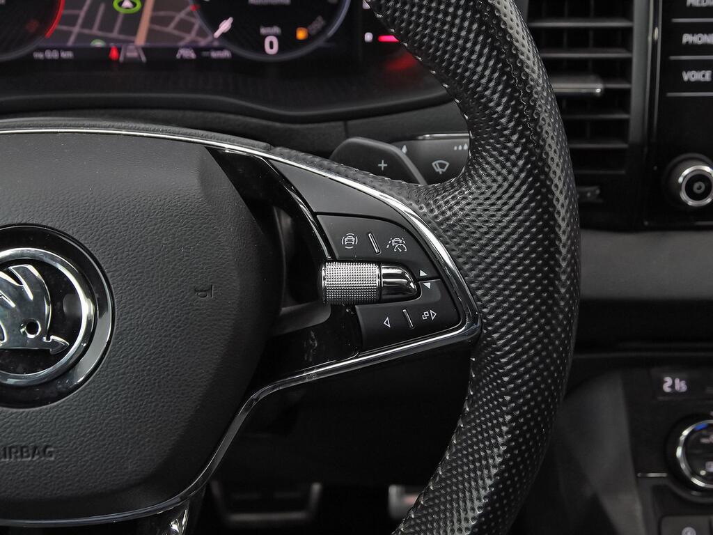 Skoda Karoq 1.5 TSI 110kW (150CV) DSG ACT Sportline 18