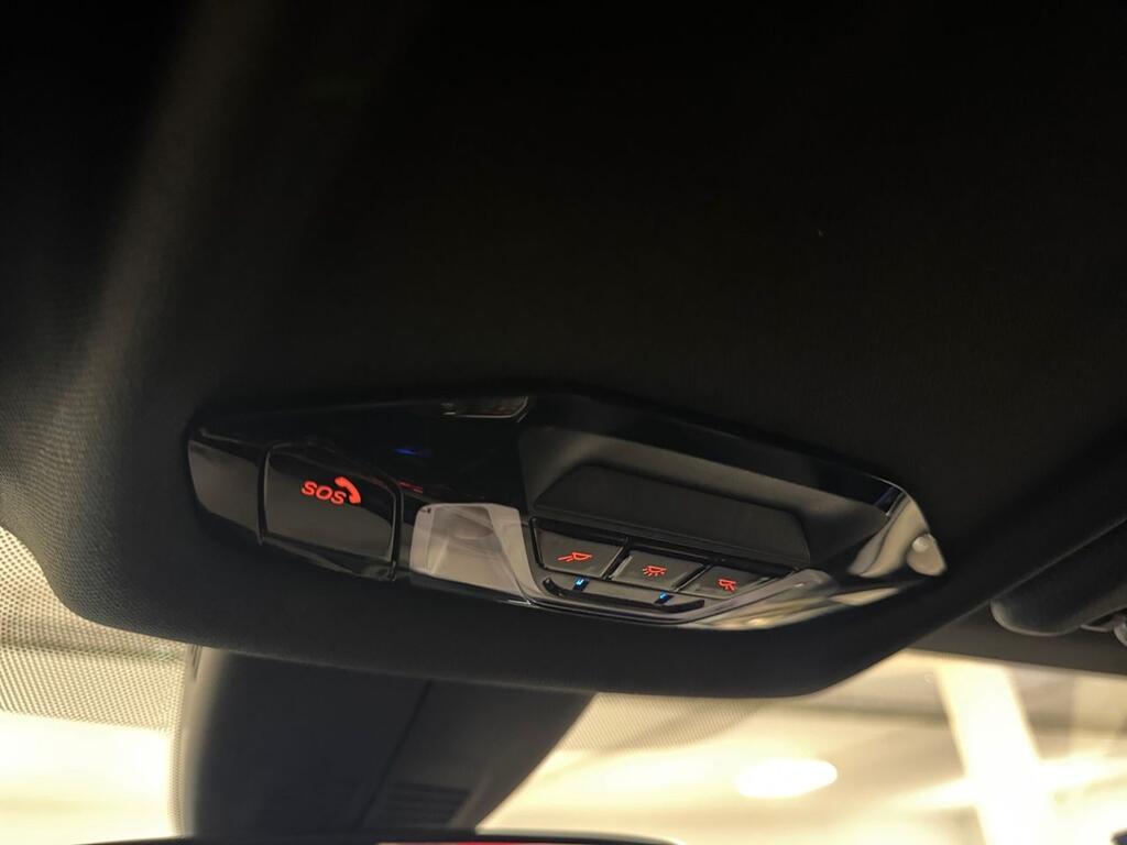 BMW Serie 1 116d Corporate Auto. 19