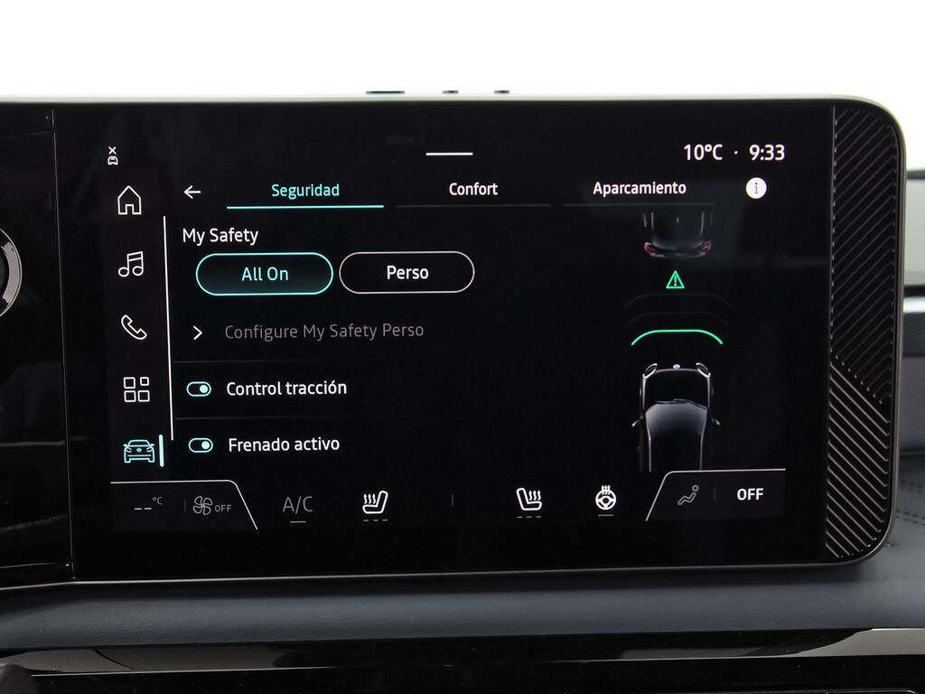 Nissan Micra Long Range 4x2 Tekna 31