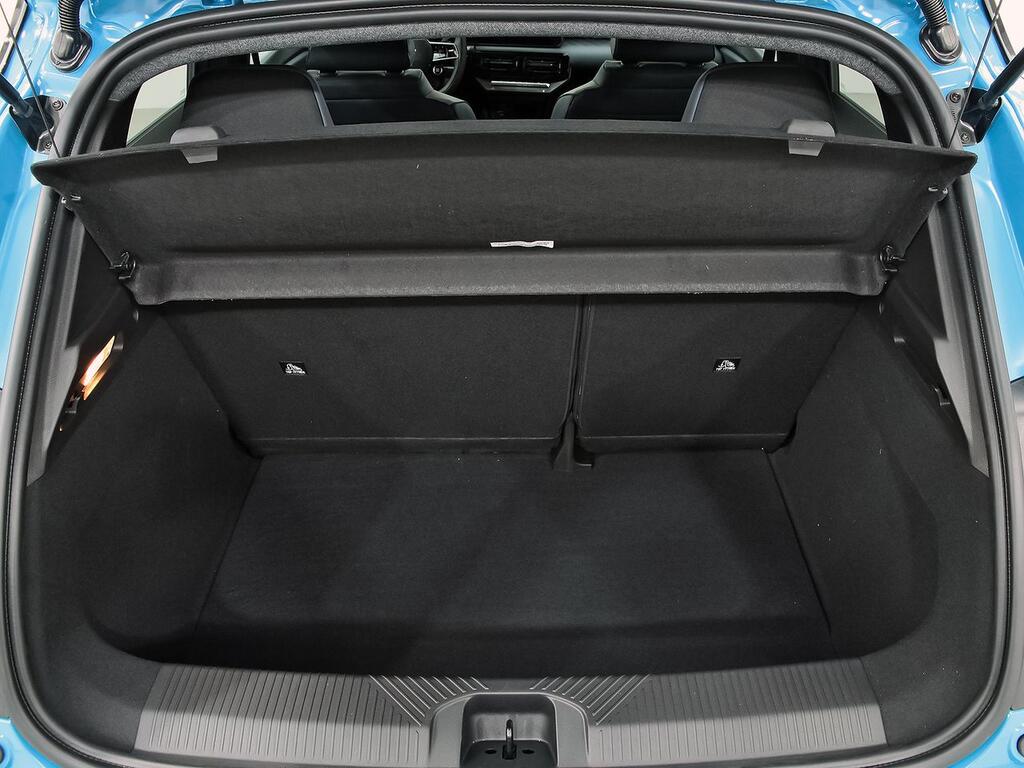 Nissan Micra Long Range 4x2 Tekna 9