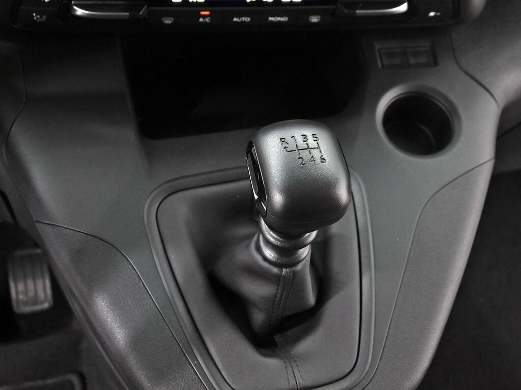 Citroën Berlingo 1.5 BLUEHDI 100 TALLA M SHINE BUSINESS 5P (N1) 26