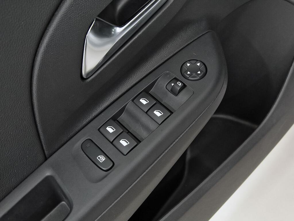 Opel Corsa 1.2T XHL 74kW (100CV) Elegance 13