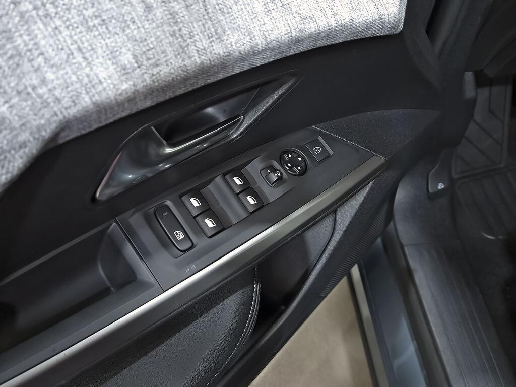 Peugeot 3008 Hybrid 1.2 100KW Allure eDCS6 11