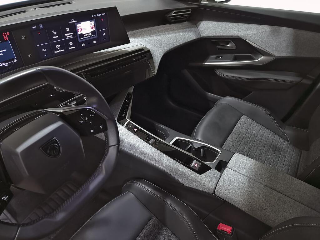 Peugeot 3008 Hybrid 1.2 100KW Allure eDCS6 32