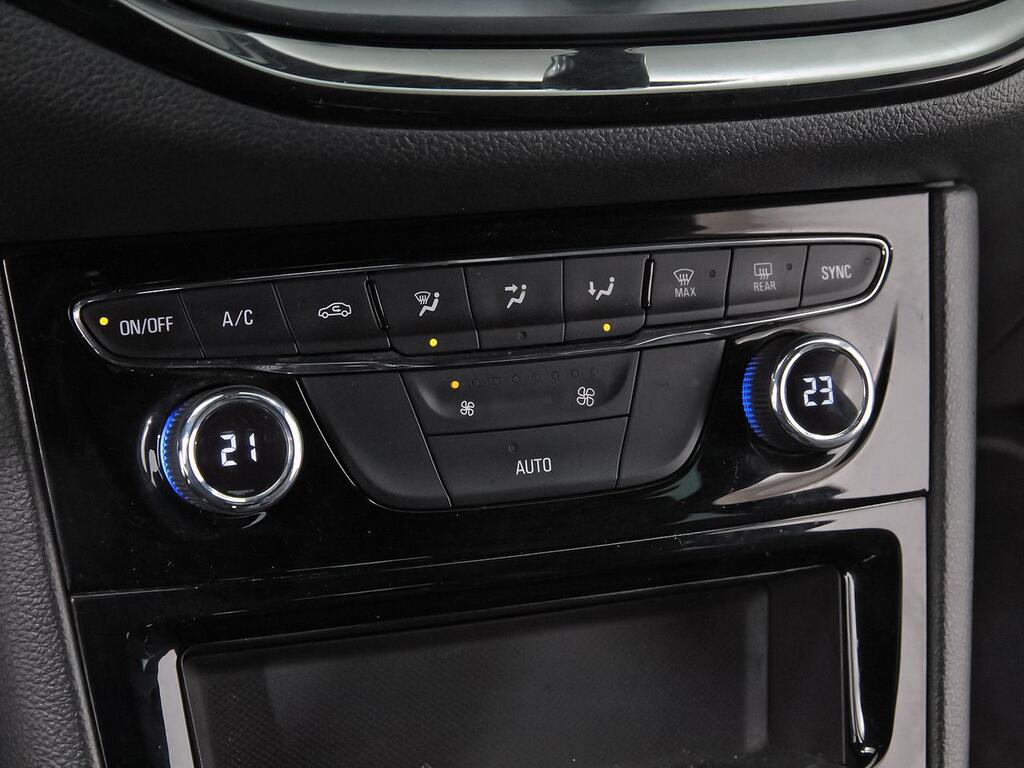 Opel Astra 1.2T SHL 81kW (110CV) GS Line 27