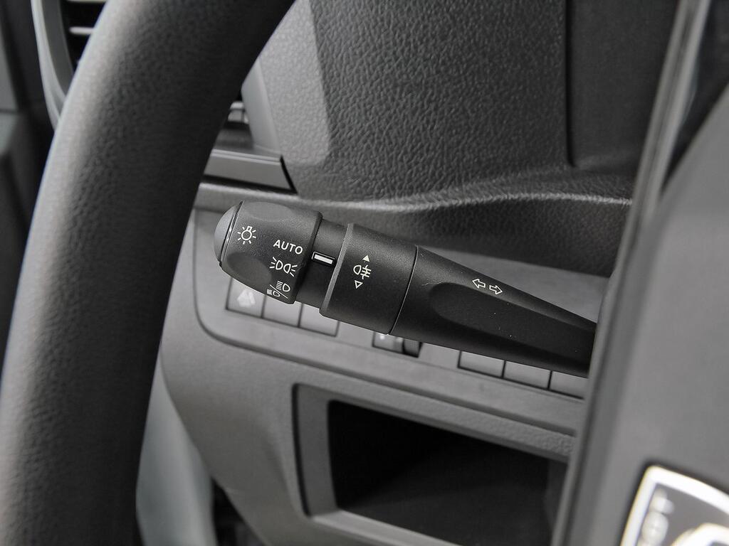 Peugeot Expert FG 1.5 BLUEHDI 120 STANDARD 4P 17