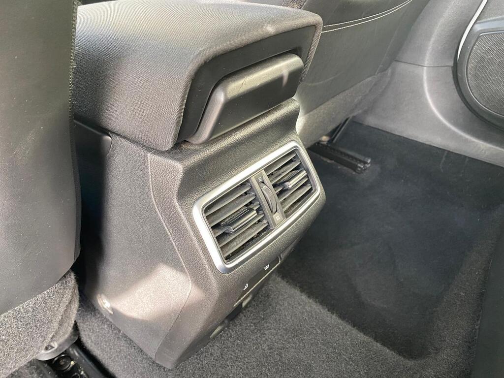 Renault Megane SPORT TOURER 1.5 BLUE DCI 115 BUSINESS 5P 13