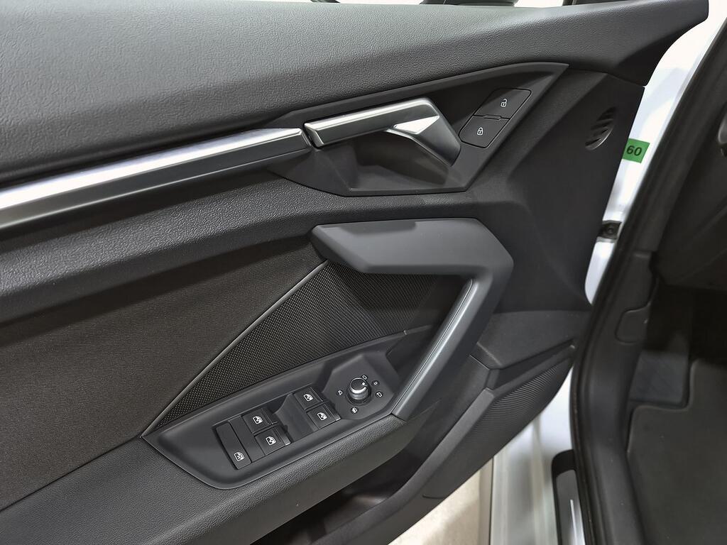 Audi A3 2.0 SPORTBACK 35 TDI S TRONIC GENUINE EDIT 5P (TECH PACK) 11