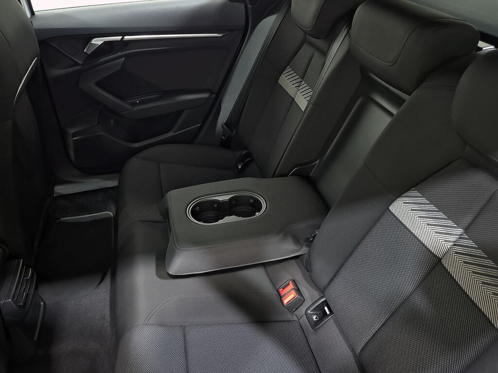 Audi A3 2.0 SPORTBACK 35 TDI S TRONIC GENUINE EDIT 5P (TECH PACK) 34