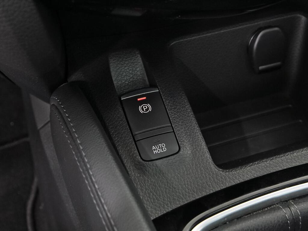 Nissan Qashqai DIG-T 85 kW (115 CV) N-CONNECTA 27