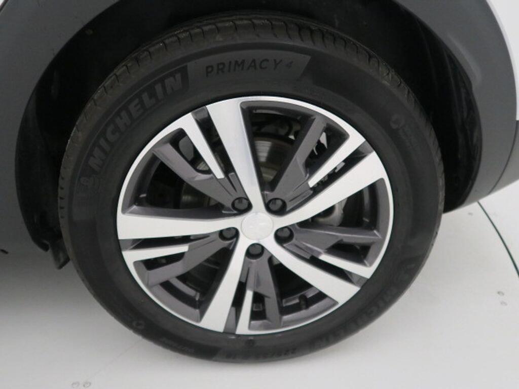 Peugeot 3008 1.2 PureTech 96KW S&S Allure EAT8 22
