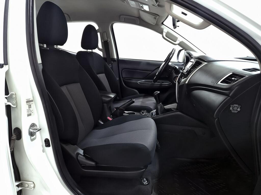 Mitsubishi L200 2.3 220 DI-D M-PRO DOUBLE CAB 4P 7