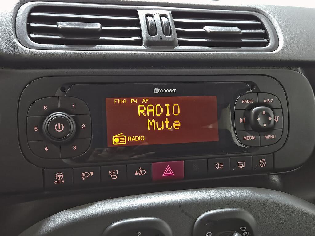 Fiat Panda City Life Hybrid 1.0 Gse 51kw (70CV) 17