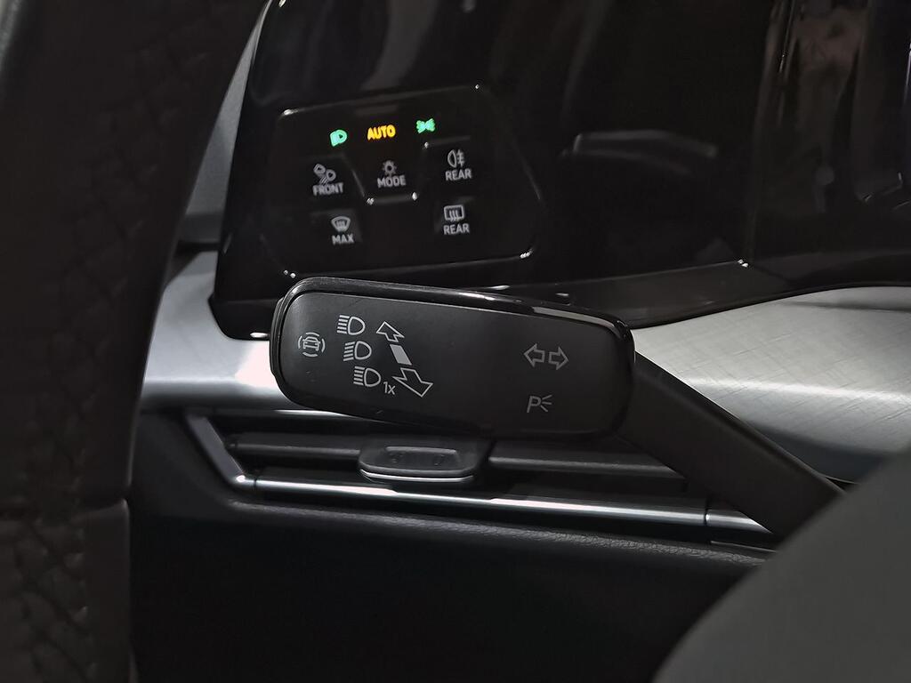 Volkswagen Golf Life 2.0 TDI 110kW (150CV) 15