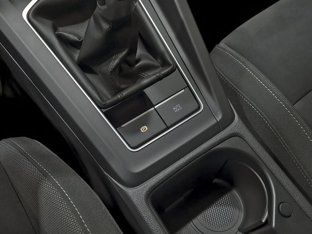 Volkswagen Golf Life 2.0 TDI 110kW (150CV) 28