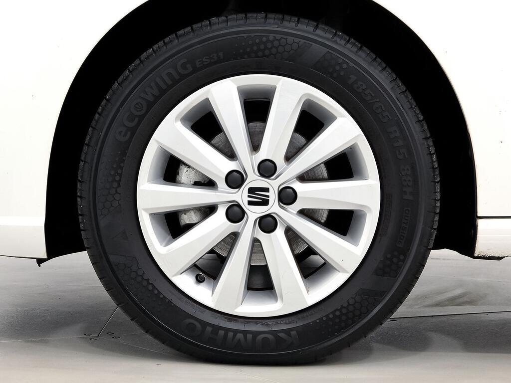 Seat Ibiza 1.0 MPI 59kW (80CV) Style 8