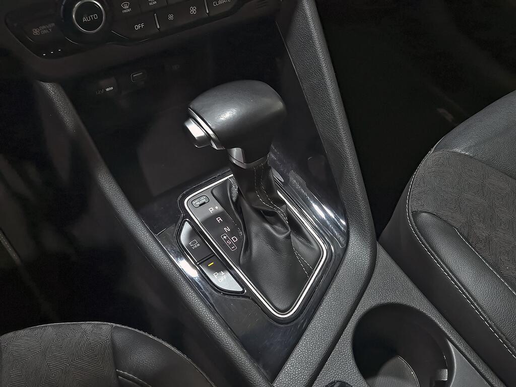Kia Niro 1.6 GDi HEV 104kW (141CV) Drive 28