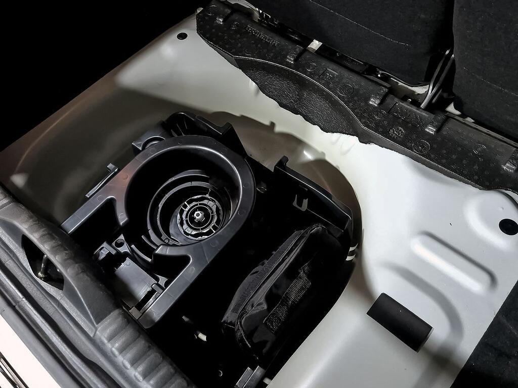 Citroën C3 PureTech 60KW (83CV) Shine 30